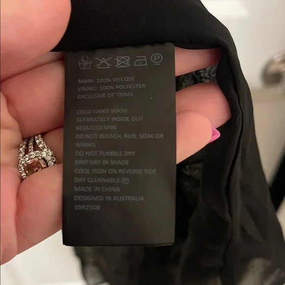 NWOT! Bardot Black Long Sleeve Polka Dot Dress, Size Medium - Picture 4 of 5